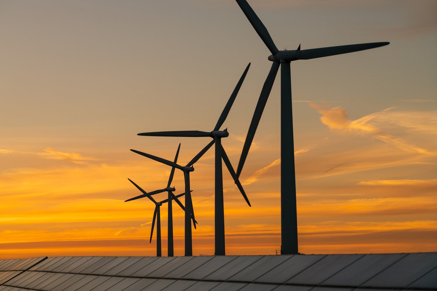 wind-turbine-energy-generaters-on-wind-farm-2026-01-09-08-42-13-utc-1